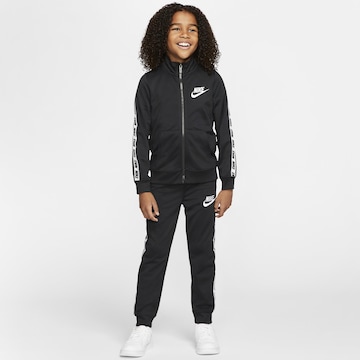 Nike Sportswear Joggingpak in Zwart: voorkant