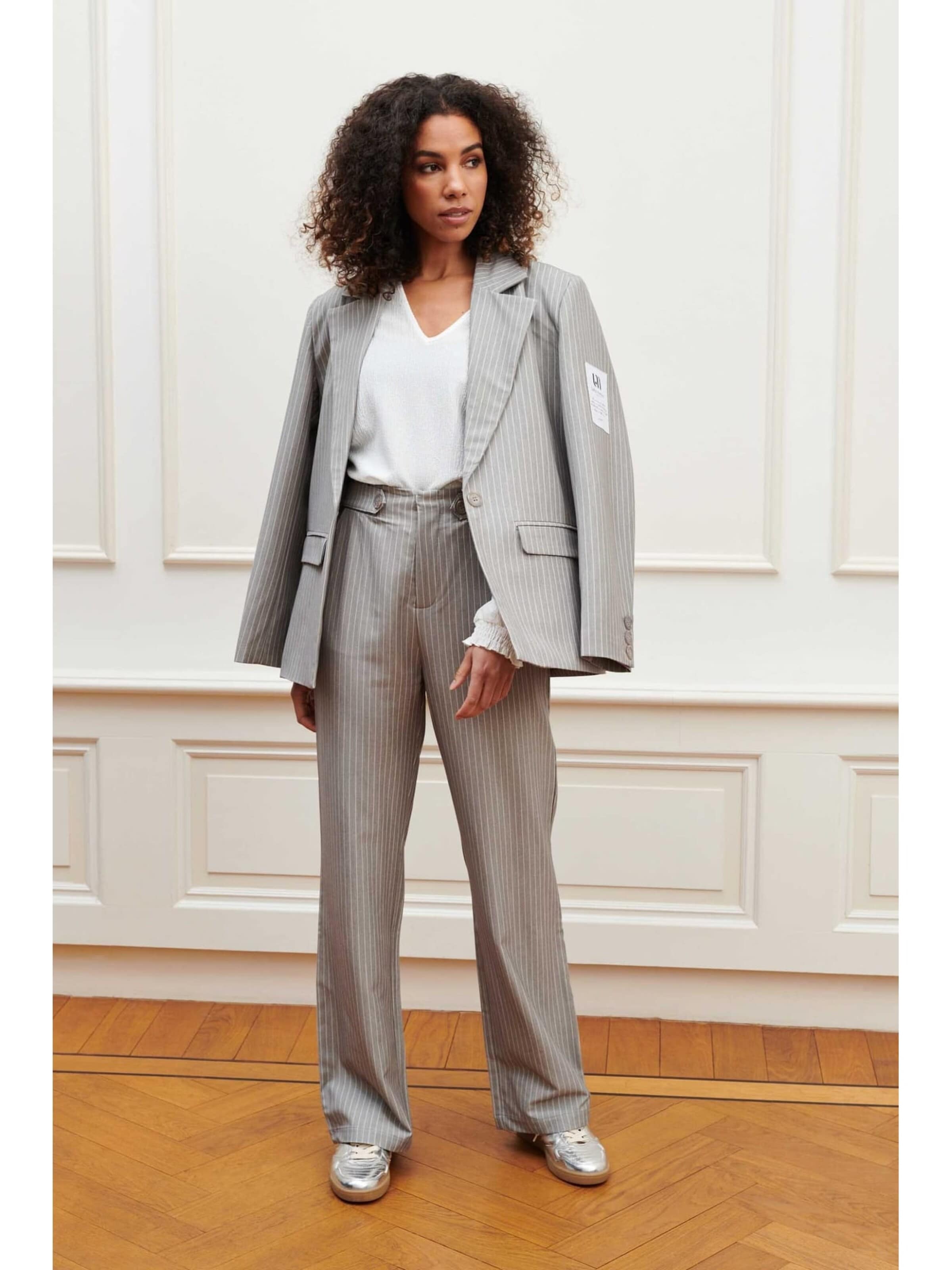 LOFTY MANNER Blazer 'PK44 - Blazer Liset' in Grey: front
