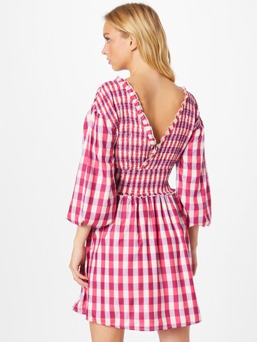 Robe NA-KD en rose