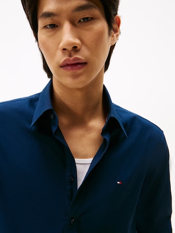 TOMMY HILFIGER Regular fit Ing - kék