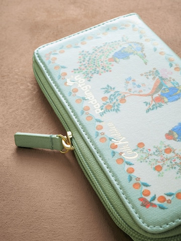 Portofel de la Cath Kidston pe roz