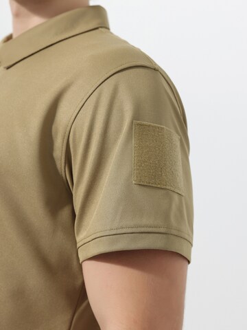 YOUTHUP Performance Shirt 'Gradschnitt' in Brown