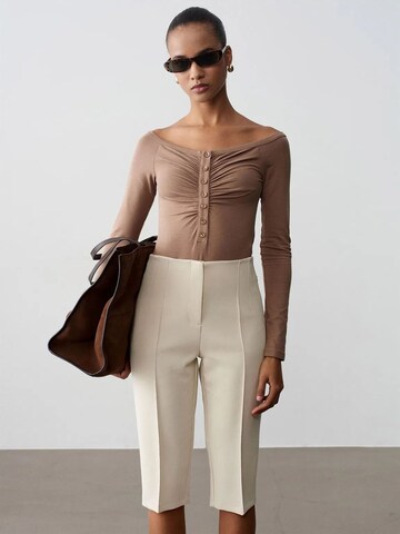 Shirtbody Dilvin en beige : devant