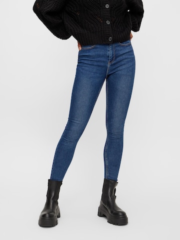 PIECES Skinny Jeans in Blauw: voorkant