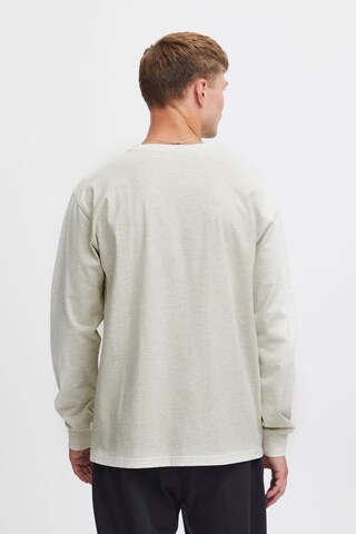 !Solid Sweatshirt in Beige