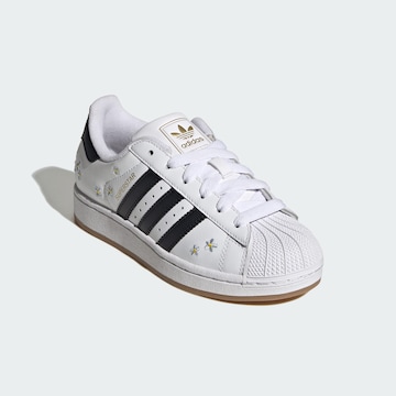 ADIDAS ORIGINALS - Zapatillas deportivas 'Superstar II' en blanco