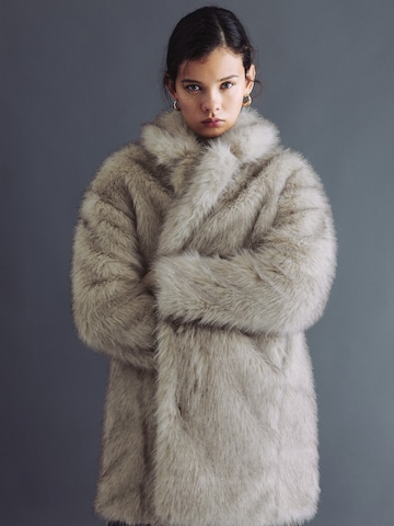 Pull&Bear Mantel in Grau: Vorderseite