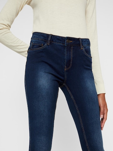 VERO MODA Skinny Fit Дънки 'Seven' в синьо