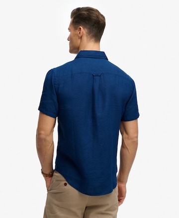 Fit confort Chemise Superdry & Co en bleu