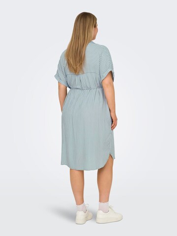 ONLY Carmakoma - Vestido camisero 'CARPenna' en verde