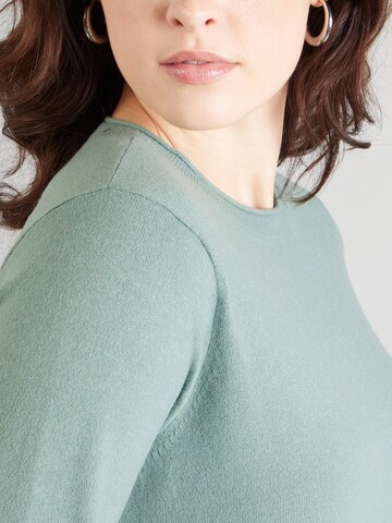 Pullover 'CARLOYAL' di ONLY Carmakoma in verde
