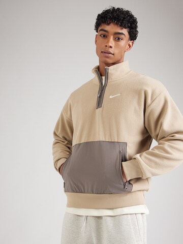 Pullover di Nike Sportswear in beige: frontale