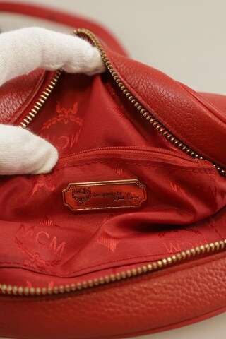 MCM Handtasche klein Leder One Size in Rot