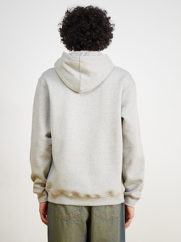 ADIDAS ORIGINALS - Sweatshirt 'ESS' em cinzento