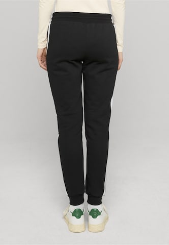Urban Classics Tapered Nadrág - fekete