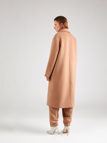 Guido Maria Kretschmer Women Between-seasons coat in Beige: back