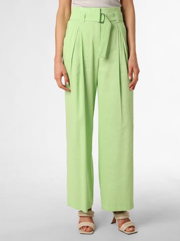 Marc Cain Loose fit Pleat-Front Pants in Green: front