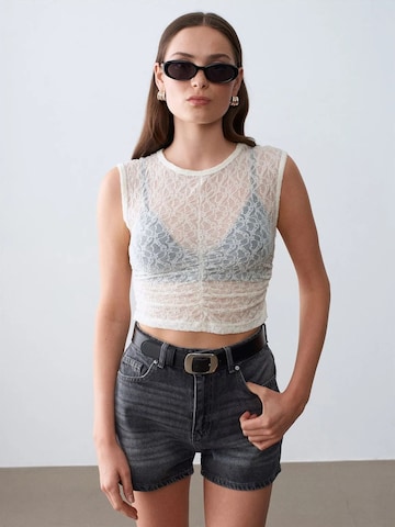 Top di Dilvin in bianco: frontale