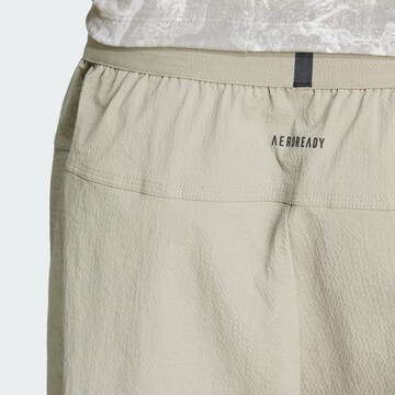 Regular Pantalon de sport ADIDAS PERFORMANCE en beige