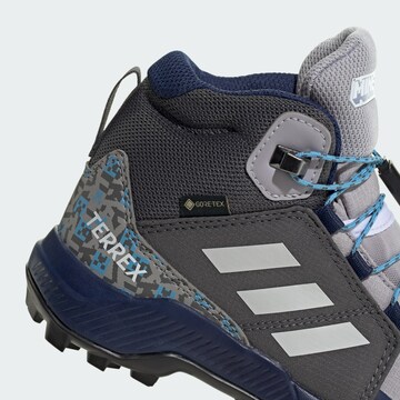 ADIDAS TERREX - Botas 'Minecraft' en gris