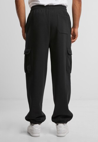 Urban Classics Tapered Cargobyxa i svart