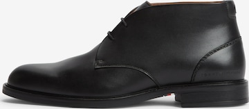 TOMMY HILFIGER Chukka Boots 'CORPORATE' in Schwarz: Vorderseite