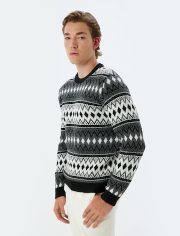 Koton Sweater in Grey