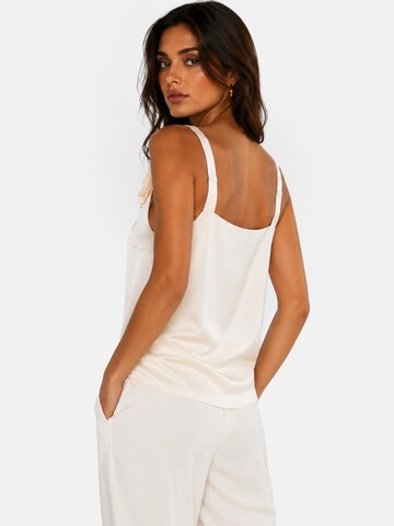 REGINA FASHION Top 'V-Neck Satin Top with 3D Flower Detail' | bež barva
