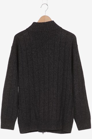 HECHTER PARIS Sweater & Cardigan in L-XL in Grey
