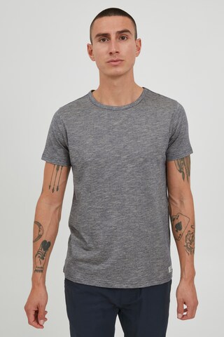 11 Project - Camiseta en gris: frente
