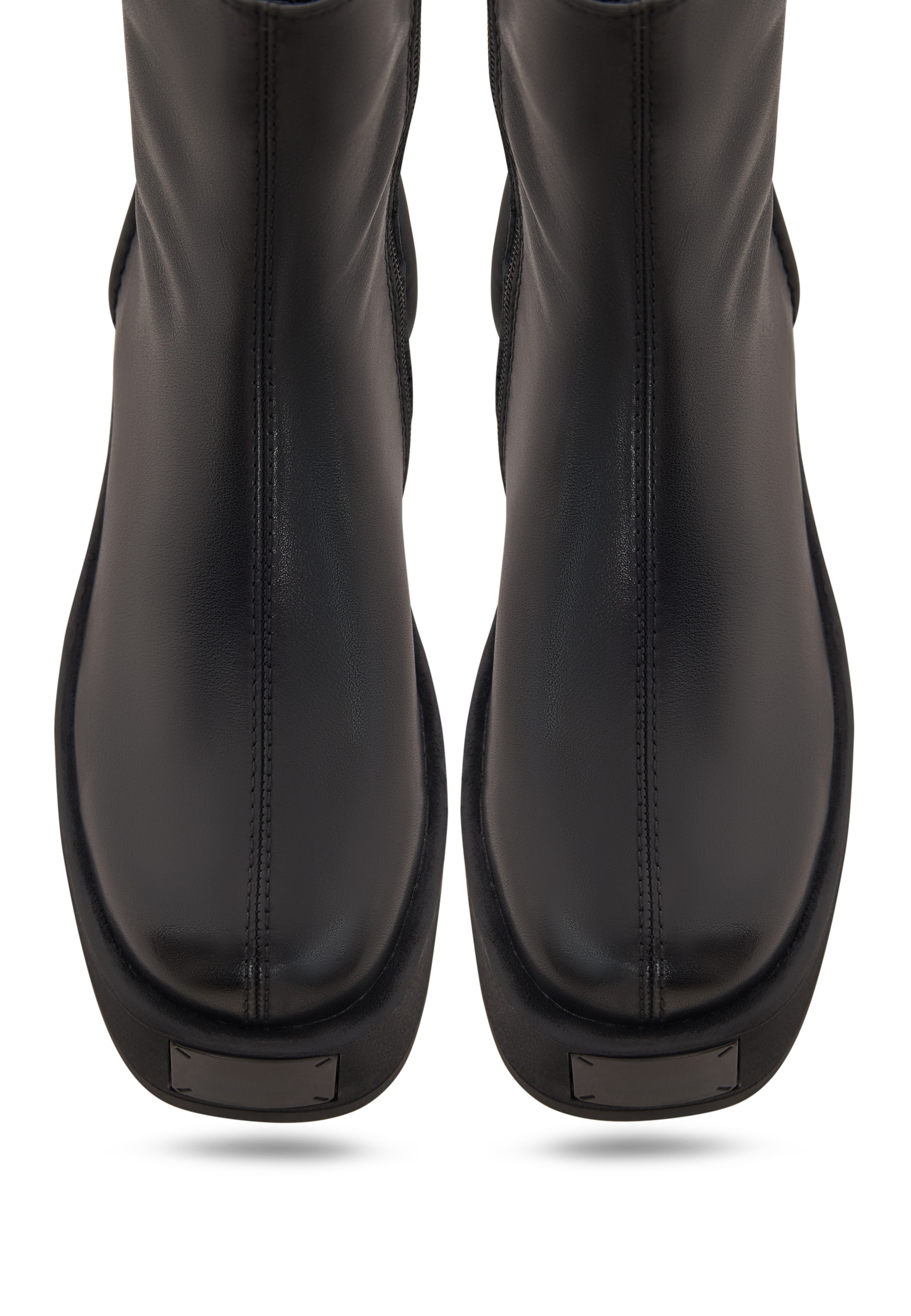 CESARE GASPARI Stiefelette in Schwarz