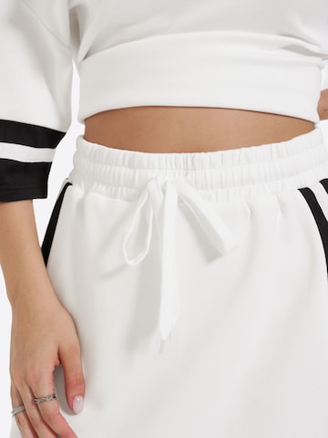 Imily Bela - Traje para estar en casa en blanco