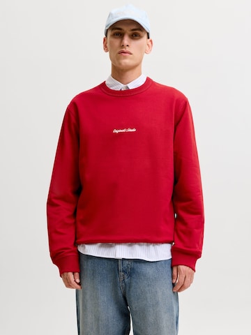 Sweat-shirt JACK & JONES en rouge : devant
