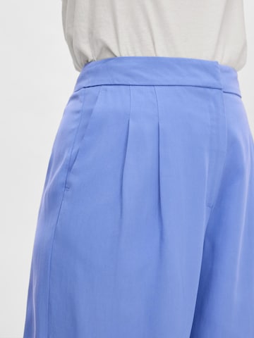 SELECTED FEMME Loosefit Bukser med lægfolder 'Porta' i blå