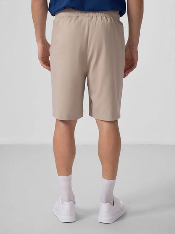 Tommy Life Regular Chino in Beige