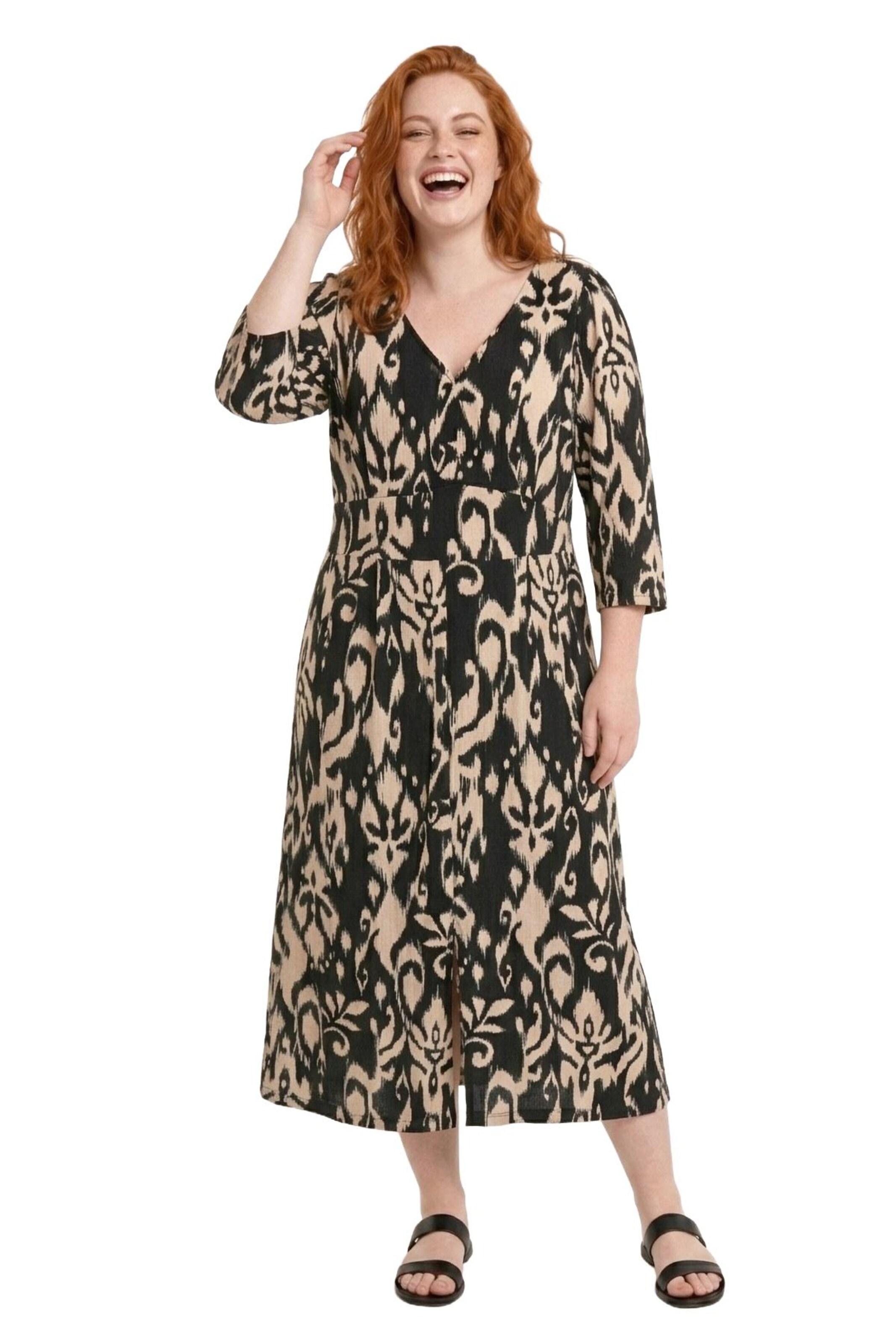 Shape Of You Kleid in Schwarz