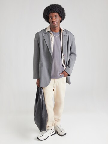 Tommy Jeans Shirt 'PLAY' in Grijs