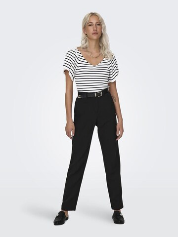 ONLY T-shirt 'LEELO' i vit
