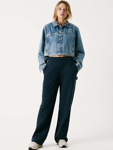 Red Bull Racing x Pepe Jeans Jacke 'Coach' in Blau