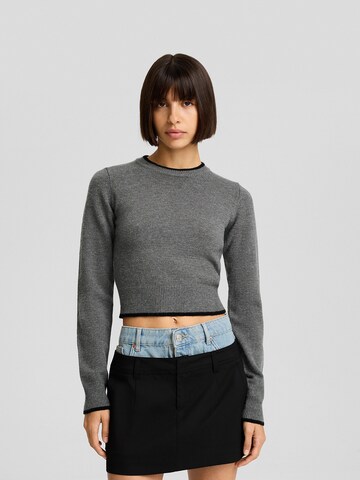 Pullover di Bershka in grigio: frontale