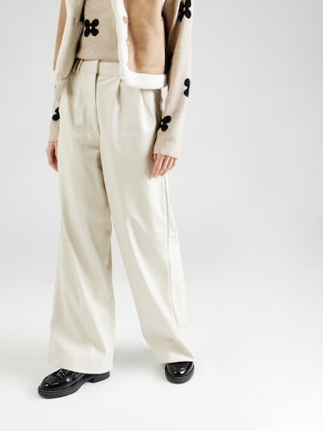 TOPSHOP - Pierna ancha Pantalón plisado en beige: frente