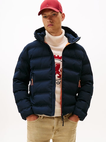 TOMMY HILFIGER Зимняя куртка в Синий: спереди