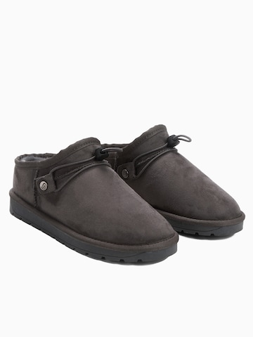 Stivale 'IBLIS' di Island Boot in grigio