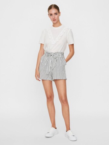 VERO MODA Loosefit Bandplooibroek 'VMHeli' in Wit