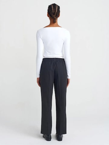 Dilvin Wide Leg Hose in Schwarz