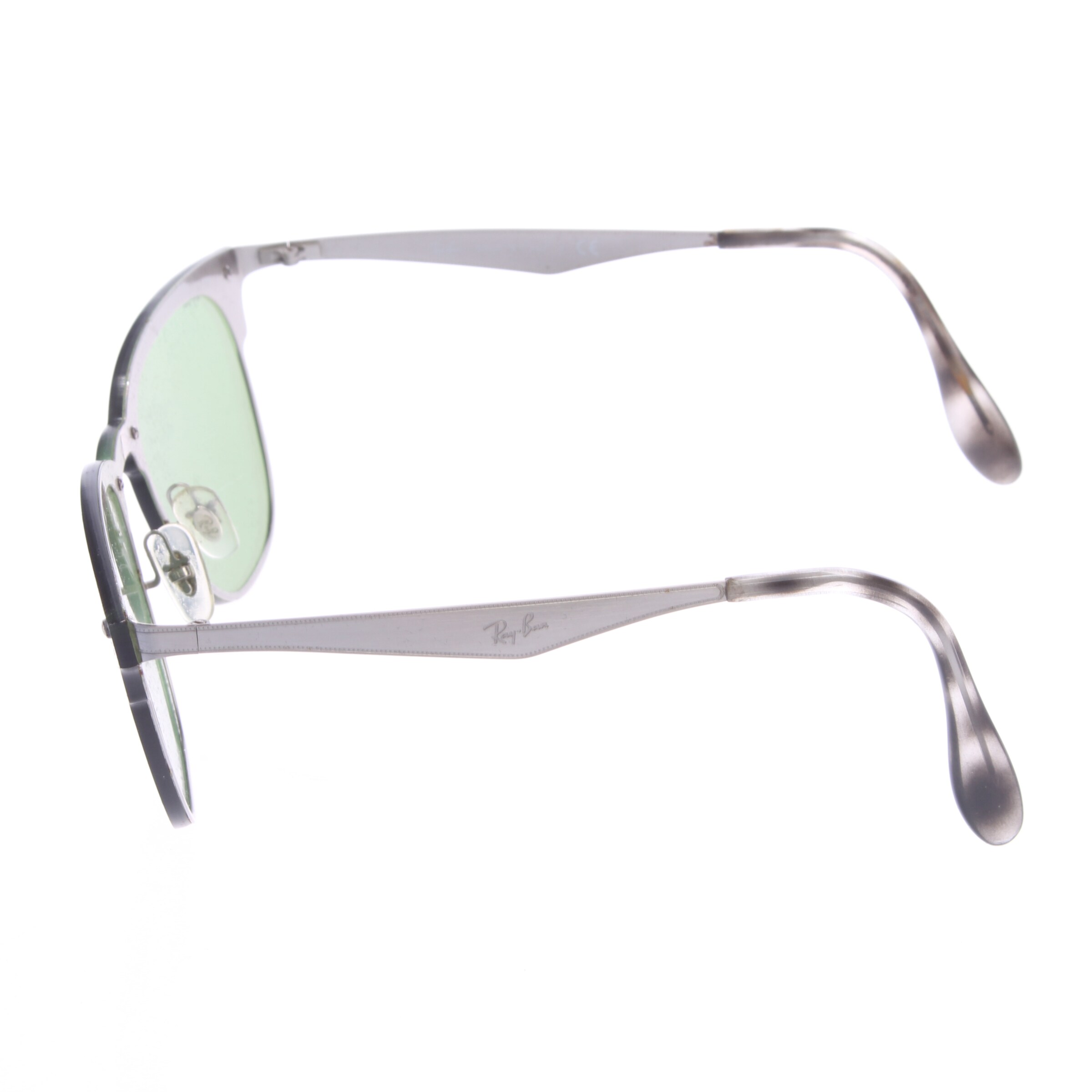 Ray-Ban Sunglasses in One size in Grey