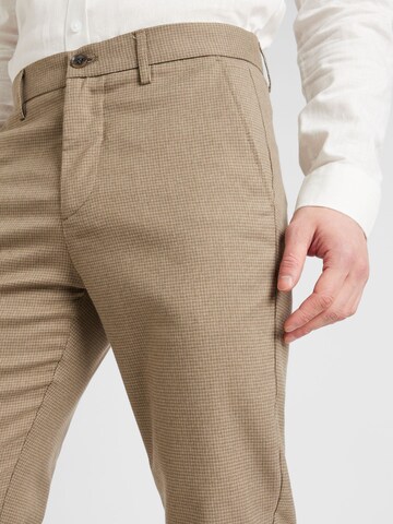 Slimfit Pantaloni eleganți de la Lindbergh pe bej