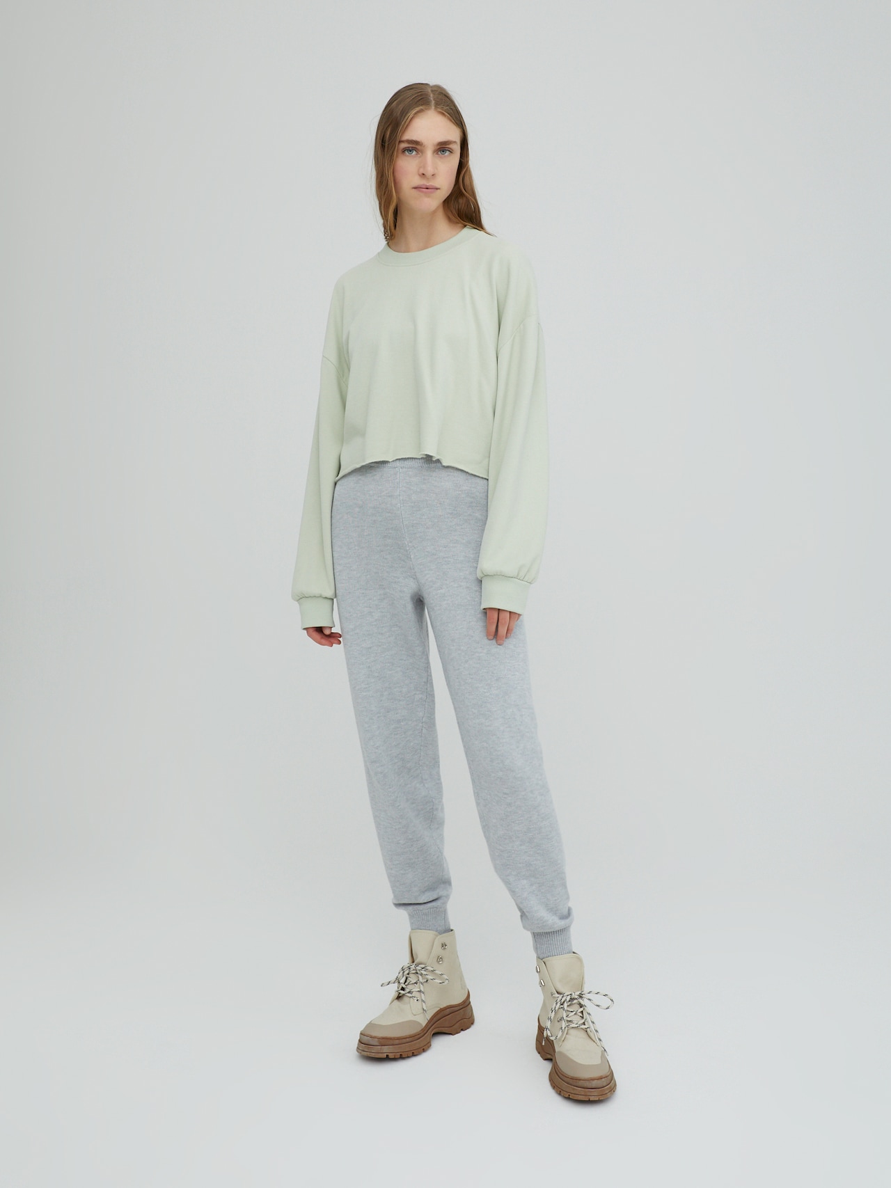 EDITED Produkte Hose 'Giona' hellgrau