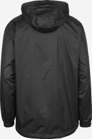 UMBRO Performance Jacket in Black