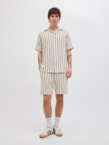 JACK & JONES Loose fit Trousers in Green